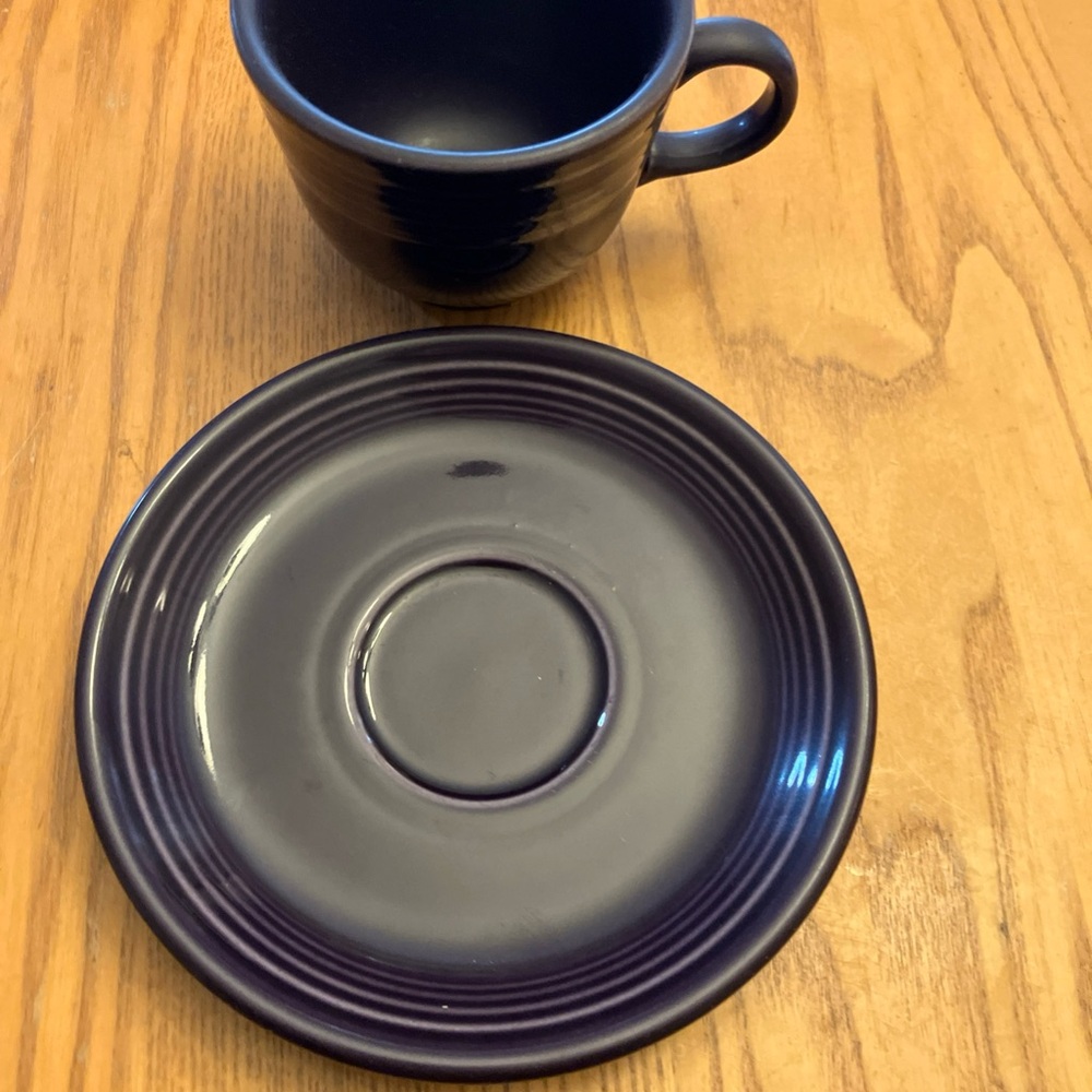 Fiestaware set of 7 tea cups & saucers with sugar/creamer with tray vintage - Picture 8 of 16